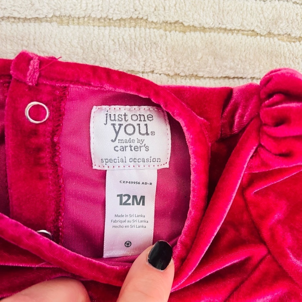 Cozy raspberry one piece little girl size 12 mos - Picture 5 of 5